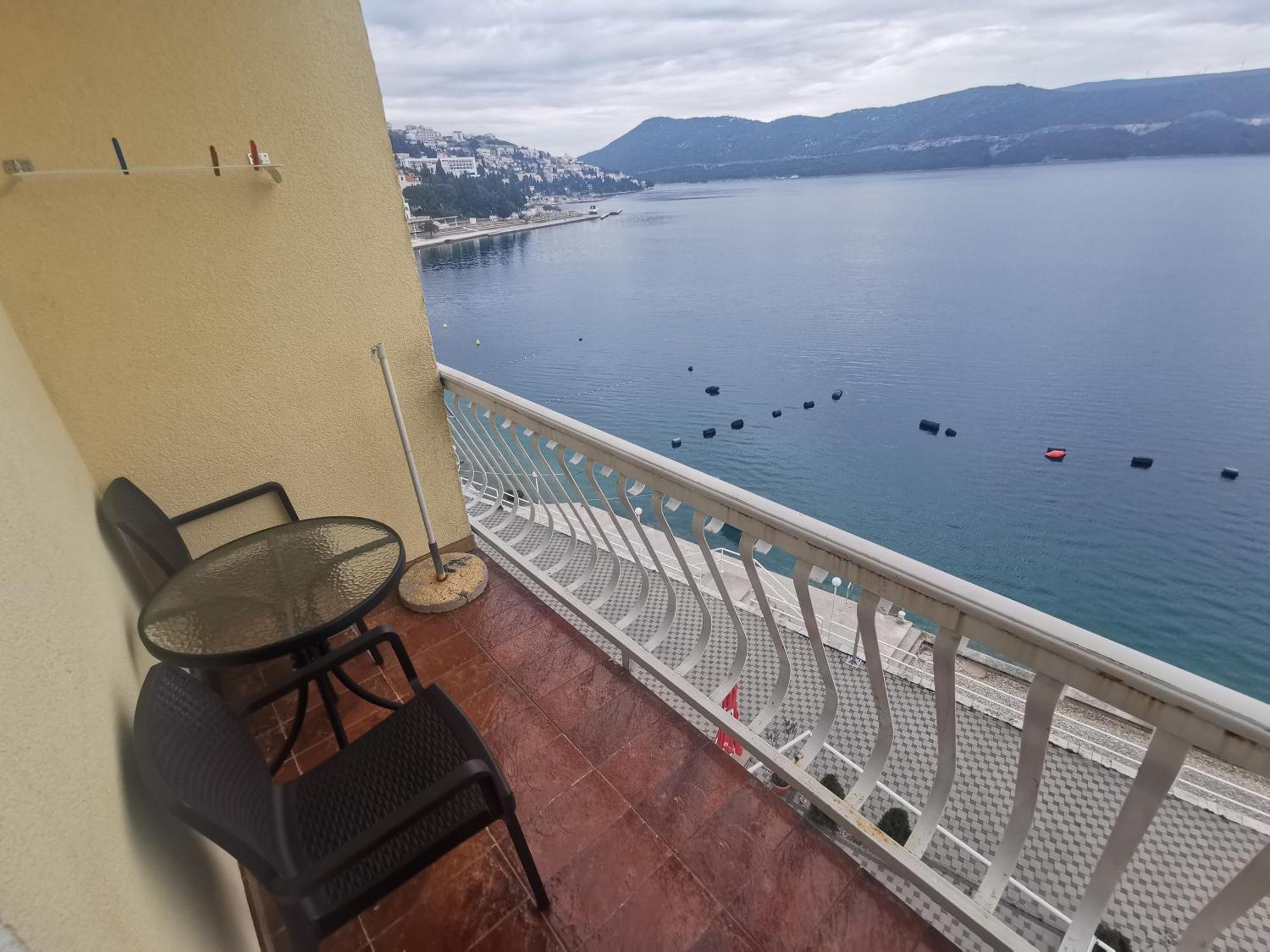 Apartmani Lezenic M Neum Camera foto