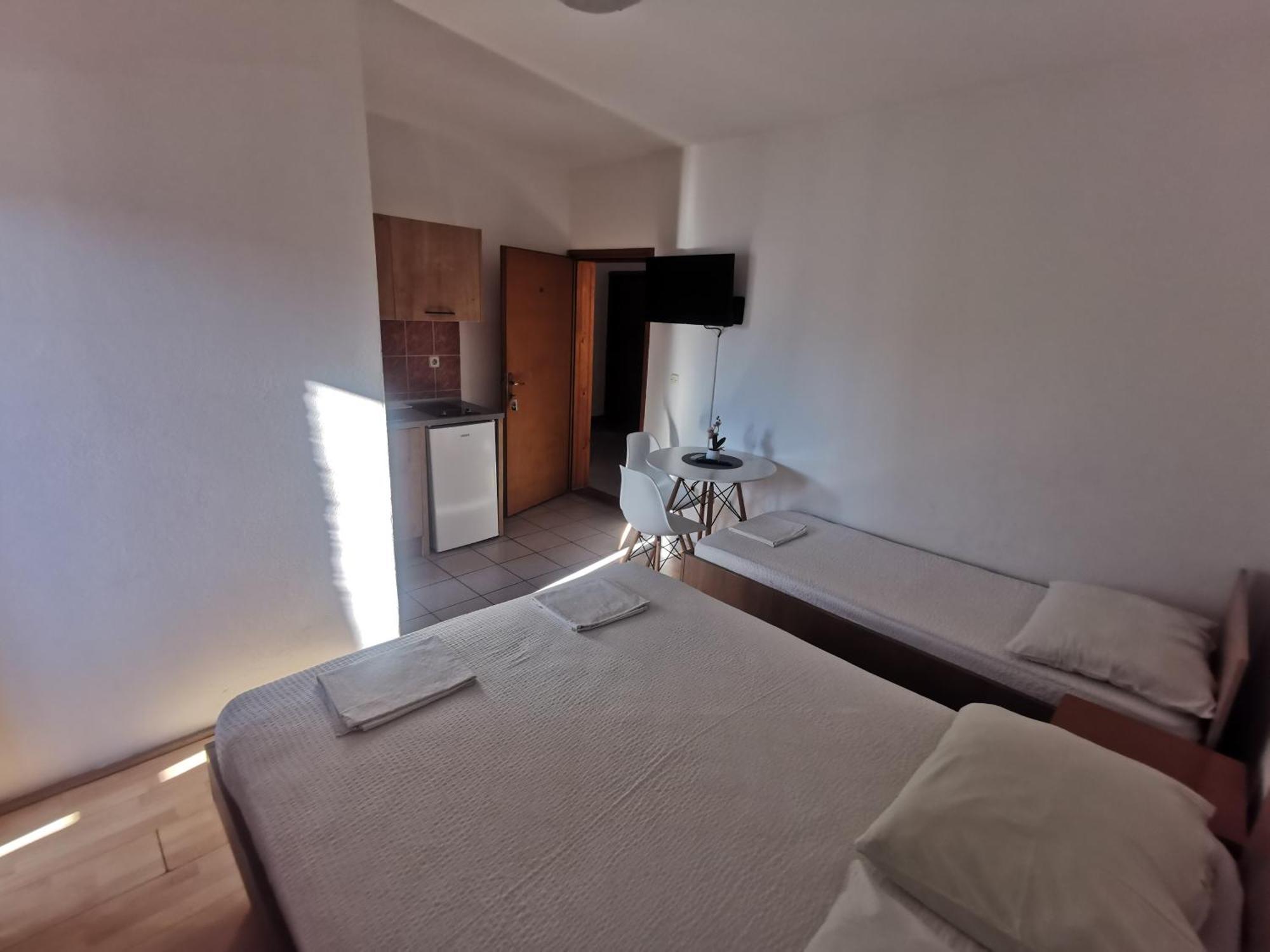 Apartmani Lezenic M Neum Esterno foto