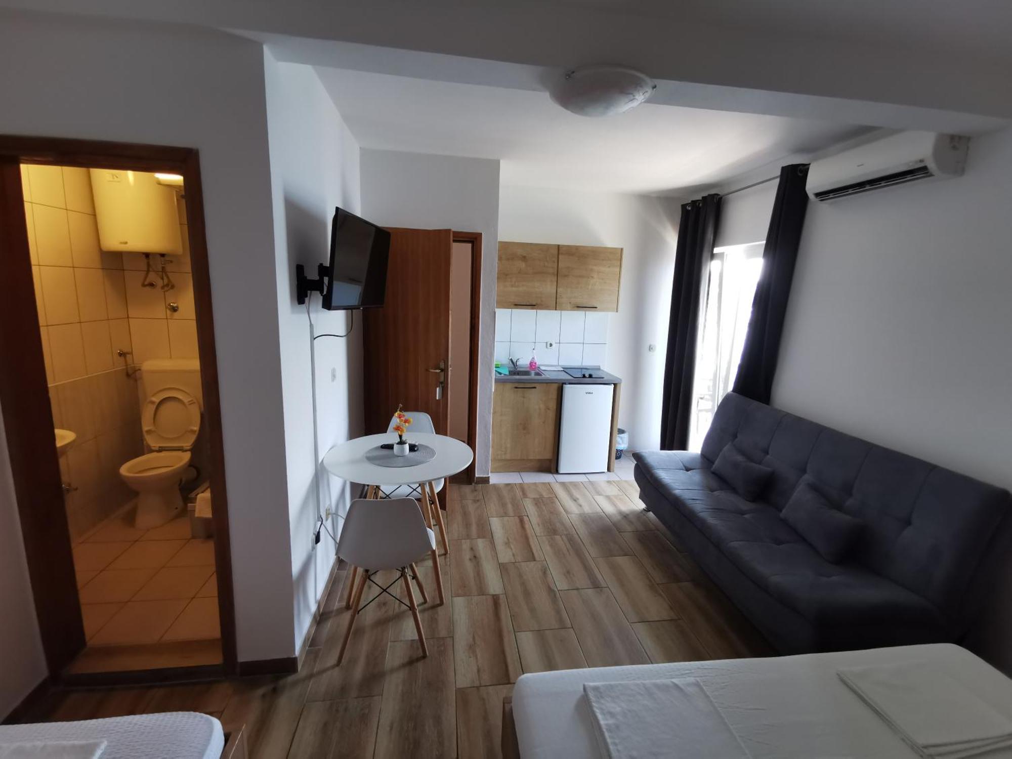 Apartmani Lezenic M Neum Esterno foto